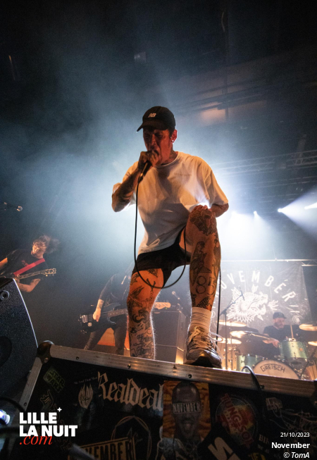 Fighters Night avec Dear Liars + Noise Emission Control + November + The Butcher’s Rodeo à l’espace Gerard Philipe de Wasquehal en live - photo n°7