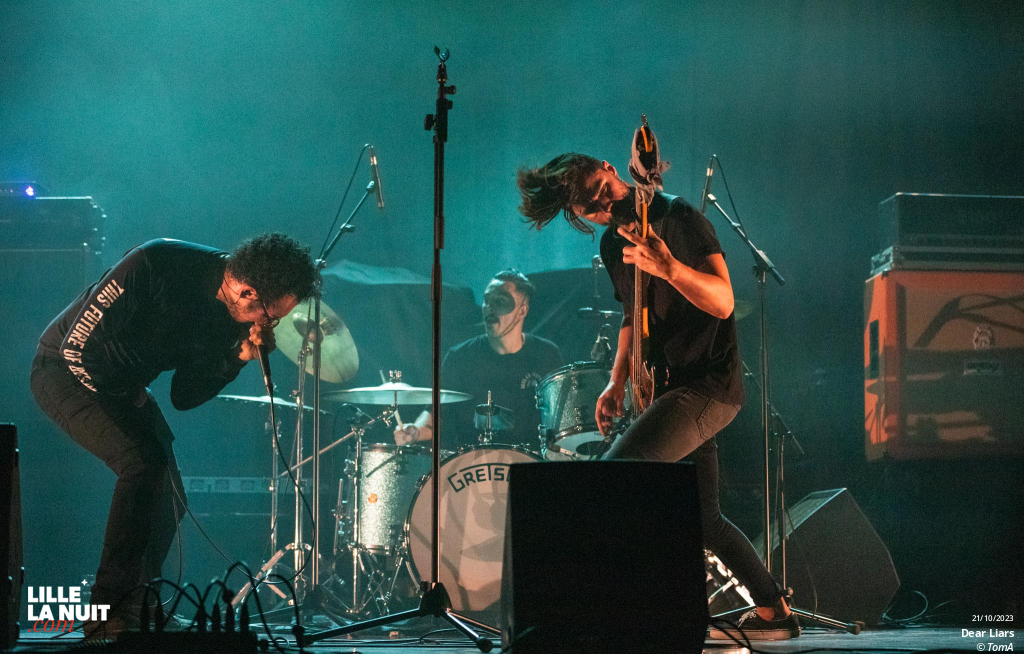 Fighters Night avec Dear Liars + Noise Emission Control + November + The Butcher’s Rodeo à l’espace Gerard Philipe de Wasquehal en live - photo n°13