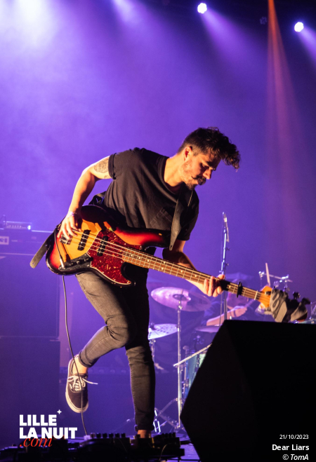 Fighters Night avec Dear Liars + Noise Emission Control + November + The Butcher’s Rodeo à l’espace Gerard Philipe de Wasquehal en live - photo n°3