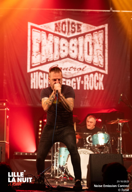 Fighters Night avec Dear Liars + Noise Emission Control + November + The Butcher’s Rodeo à l’espace Gerard Philipe de Wasquehal en live - photo n°20
