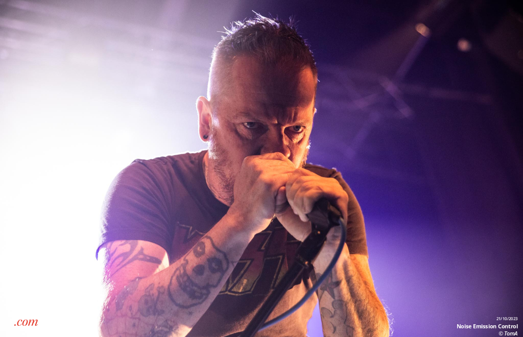 Fighters Night avec Dear Liars + Noise Emission Control + November + The Butcher’s Rodeo à l’espace Gerard Philipe de Wasquehal en live - photo n°6