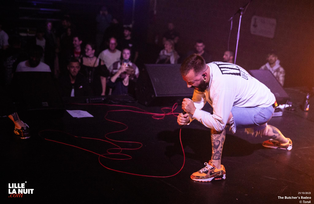 Fighters Night avec Dear Liars + Noise Emission Control + November + The Butcher’s Rodeo à l’espace Gerard Philipe de Wasquehal en live - photo n°28