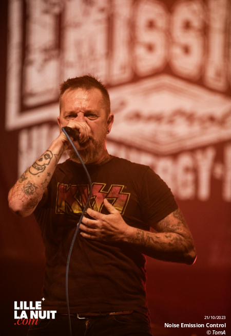 Fighters Night avec Dear Liars + Noise Emission Control + November + The Butcher’s Rodeo à l’espace Gerard Philipe de Wasquehal en live - photo n°21