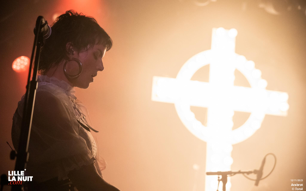 Arabrot + Karin Park + Jaye Jayle au Grand Mix en live - photo n°20