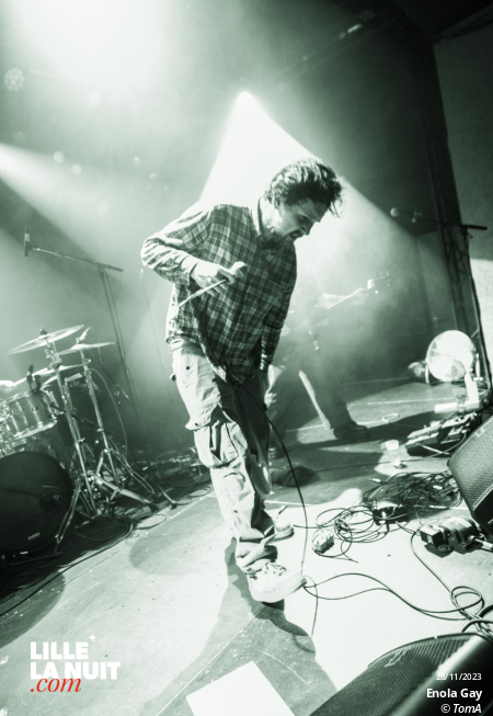 Enola Gay + VAAG au Grand Mix en live - photo n°9