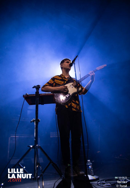 Izïa + Terrier à L’Aéronef en live - photo n°11