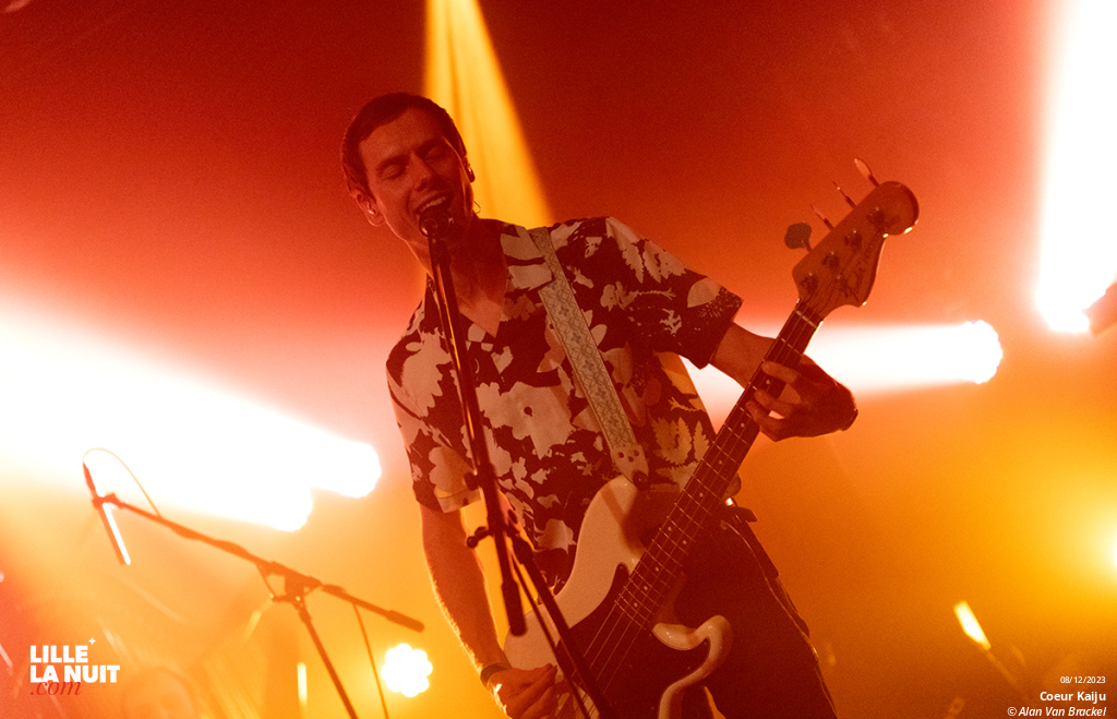 Grand Blanc + Coeur Kaiju + Run! Run! Jump! Punch! à la Ferme d’en Haut en live - photo n°15