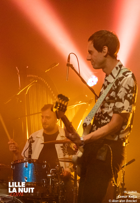 Grand Blanc + Coeur Kaiju + Run! Run! Jump! Punch! à la Ferme d’en Haut en live - photo n°11