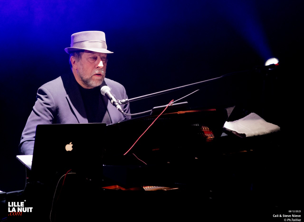 Cali & Steve Nieve + Laurene Vatier au Métaphone de Oignies en live - photo n°3