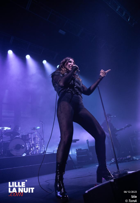 Izïa + Terrier à L’Aéronef en live - photo n°20