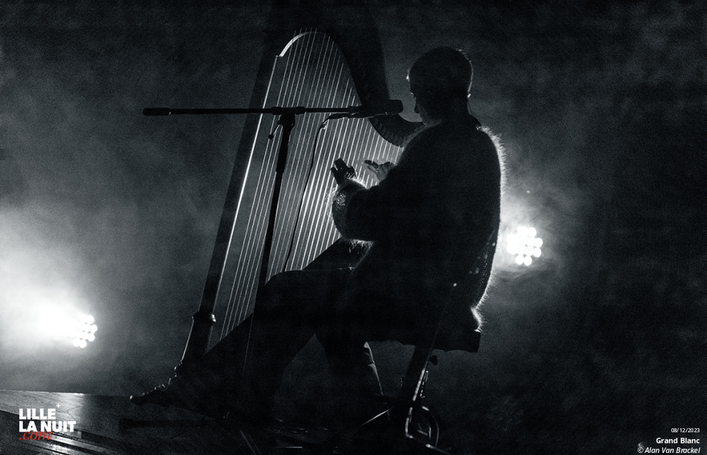 Grand Blanc + Coeur Kaiju + Run! Run! Jump! Punch! à la Ferme d’en Haut en live - photo n°9