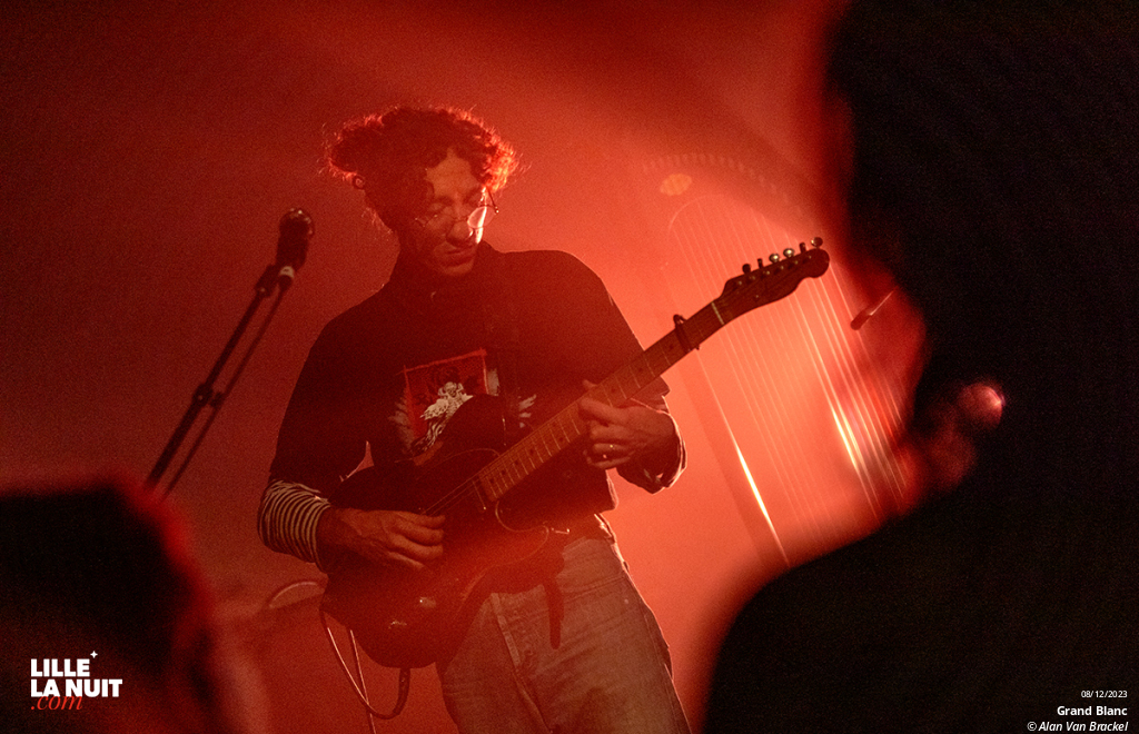 Grand Blanc + Coeur Kaiju + Run! Run! Jump! Punch! à la Ferme d’en Haut en live - photo n°4