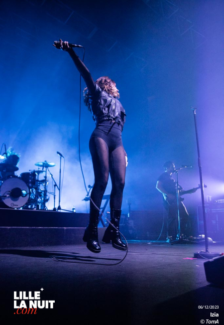 Izïa + Terrier à L’Aéronef en live - photo n°14