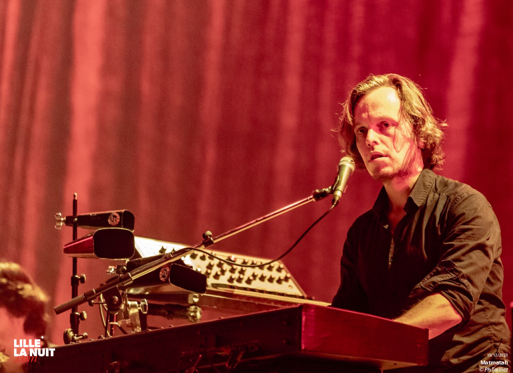 Matmatah + La Battue au Zénith de Lille en live - photo n°14