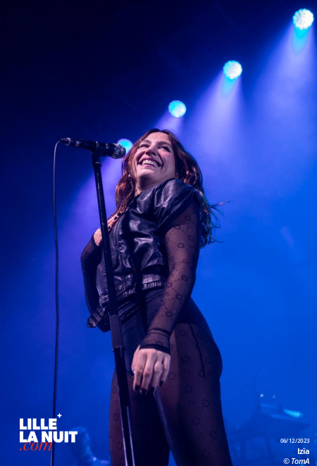 Izïa + Terrier à L’Aéronef en live - photo n°4