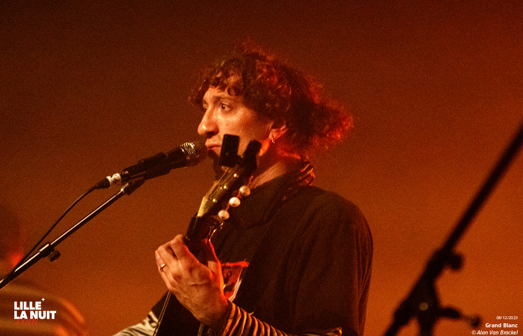 Grand Blanc + Coeur Kaiju + Run! Run! Jump! Punch! à la Ferme d’en Haut en live - photo n°7