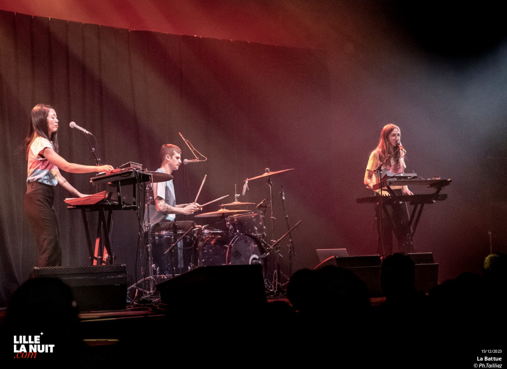 Matmatah + La Battue au Zénith de Lille en live - photo n°4