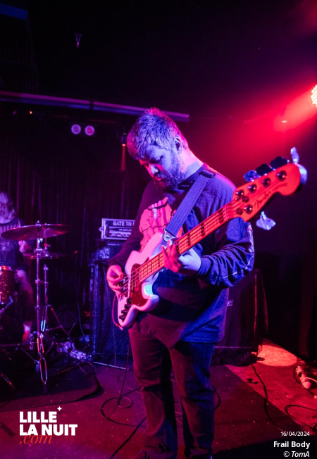 Fall Of Messiah + Knoll + Frail Body à la Brat Cave en live - photo n°12