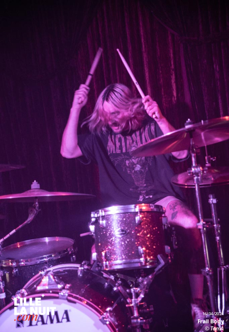 Fall Of Messiah + Knoll + Frail Body à la Brat Cave en live - photo n°11