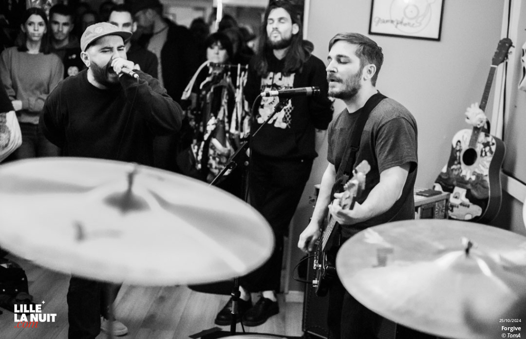 Forgive + November au Gramophone Cambrai en live - photo n°15