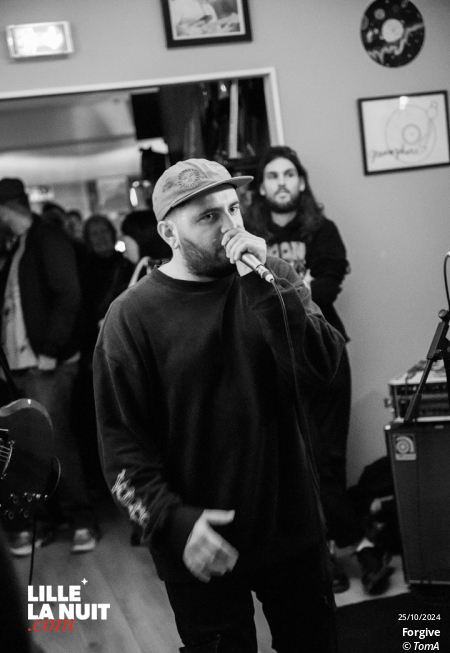 Forgive + November au Gramophone Cambrai en live - photo n°31