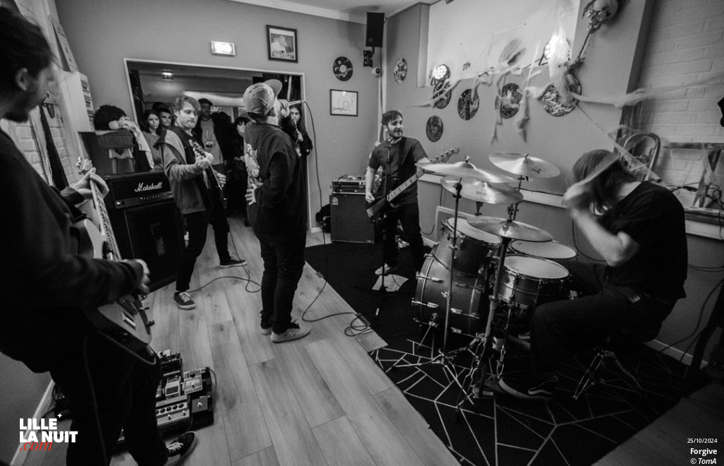 Forgive + November au Gramophone Cambrai en live - photo n°33