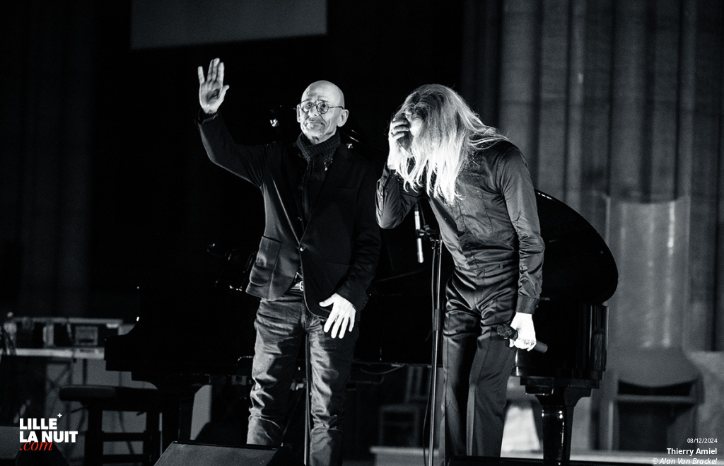 Thierry Amiel en piano-voix à la cathédrale Notre-Dame de La Treille en live - photo n°20
