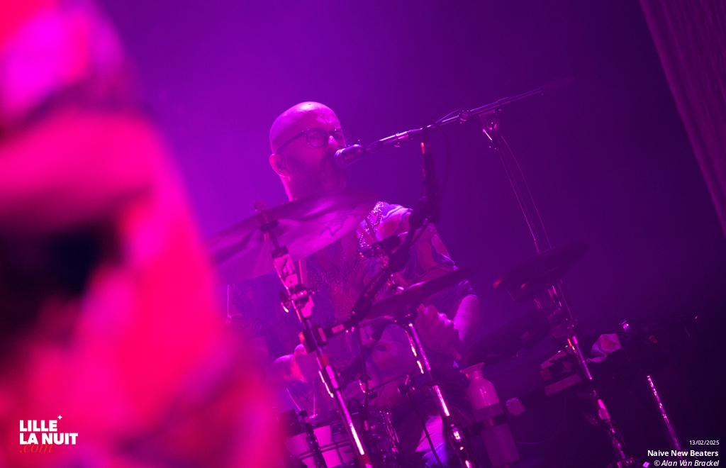 Naive New Beaters + Coeur Kaiju au Grand Mix en live - photo n°12