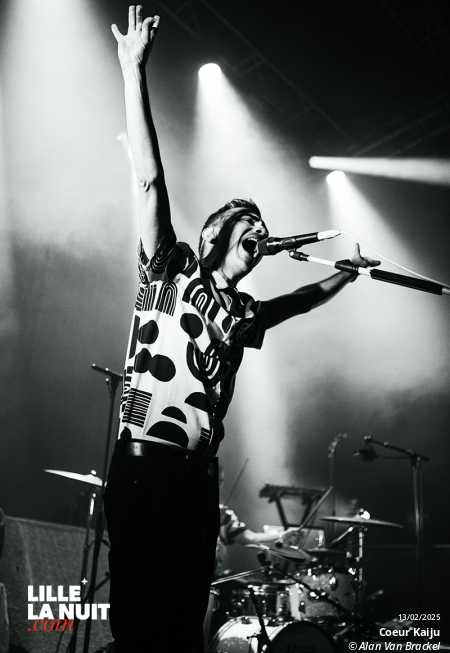 Naive New Beaters + Coeur Kaiju au Grand Mix en live - photo n°5