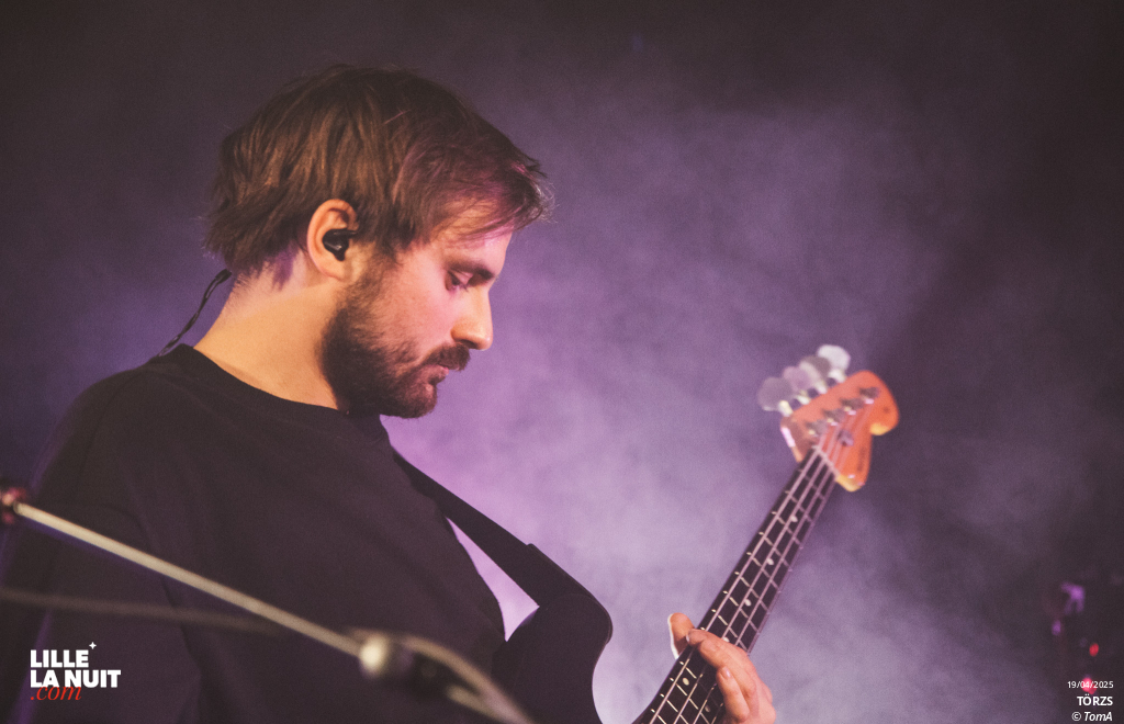 TÖRZS + Oh Hiroshima à la Bulle Café en live - photo n°16