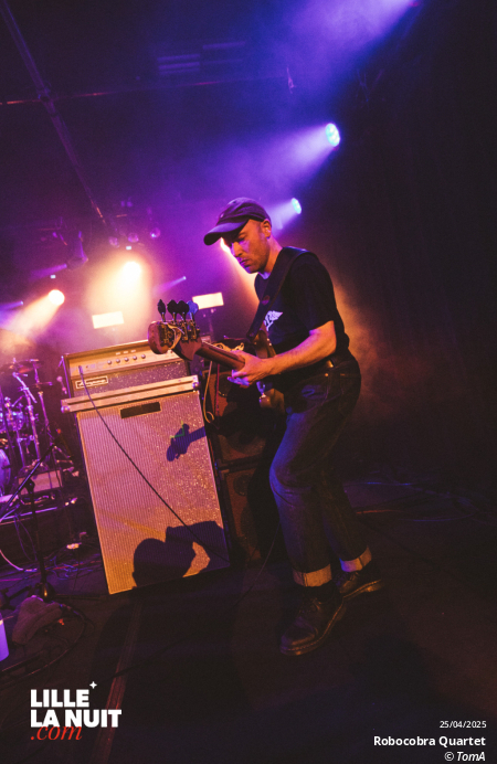 And So I Watch You From Afar + Scaler + Robocobra Quartet à l’Aéronef en live - photo n°13