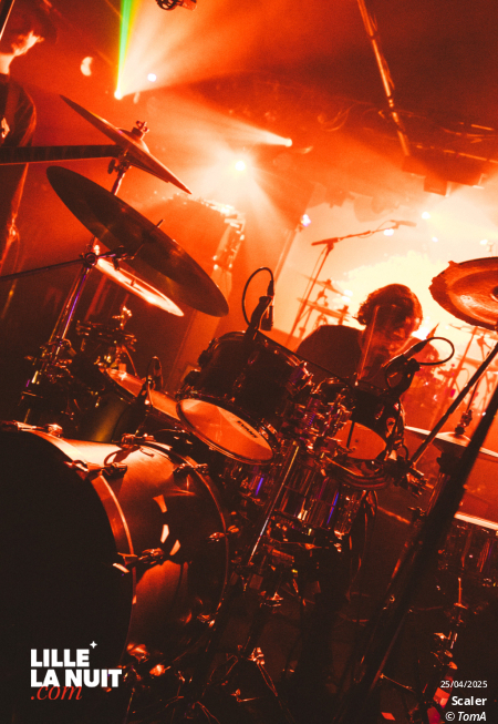 And So I Watch You From Afar + Scaler + Robocobra Quartet à l’Aéronef en live - photo n°7