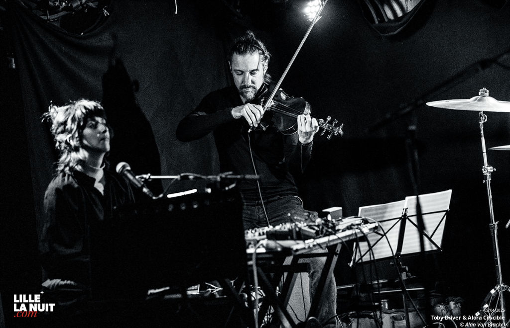 Toby Driver & Alora Crucible + Moucenti + Pavel Tchikov à la Malterie de Lille en live - photo n°7