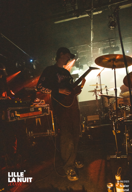 And So I Watch You From Afar + Scaler + Robocobra Quartet à l’Aéronef en live - photo n°1