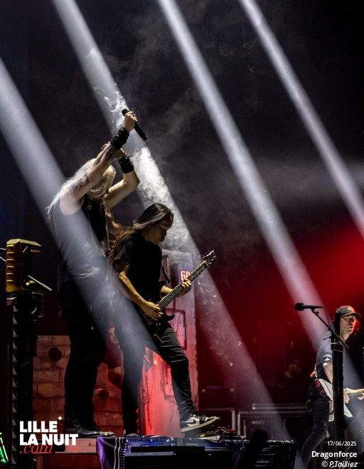 Powerwolf + Dragonforce au Zénith de Lille en live - photo n°10