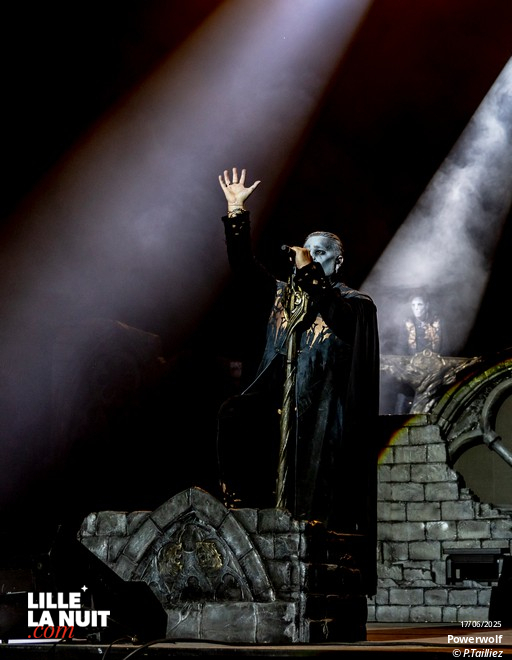 Powerwolf + Dragonforce au Zénith de Lille en live - photo n°9