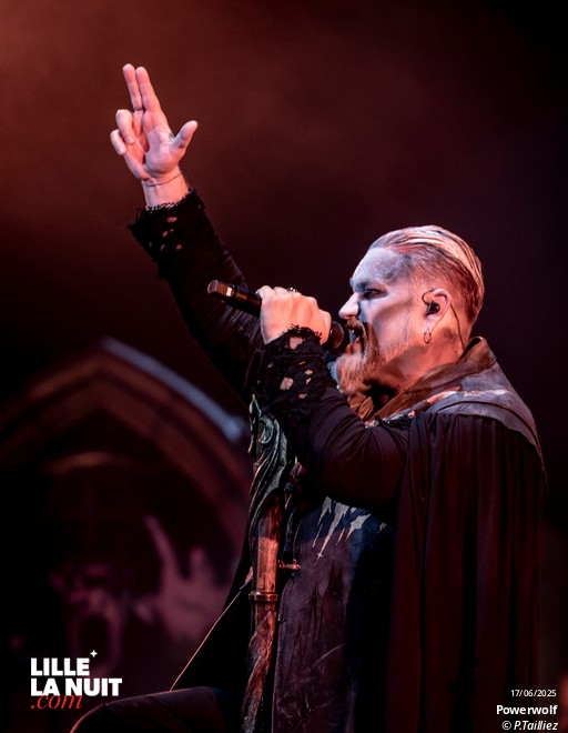 Powerwolf + Dragonforce au Zénith de Lille en live - photo n°16
