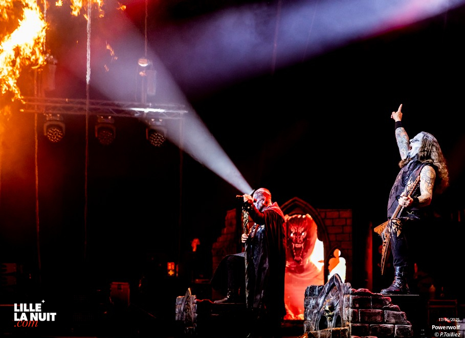 Powerwolf + Dragonforce au Zénith de Lille en live - photo n°2