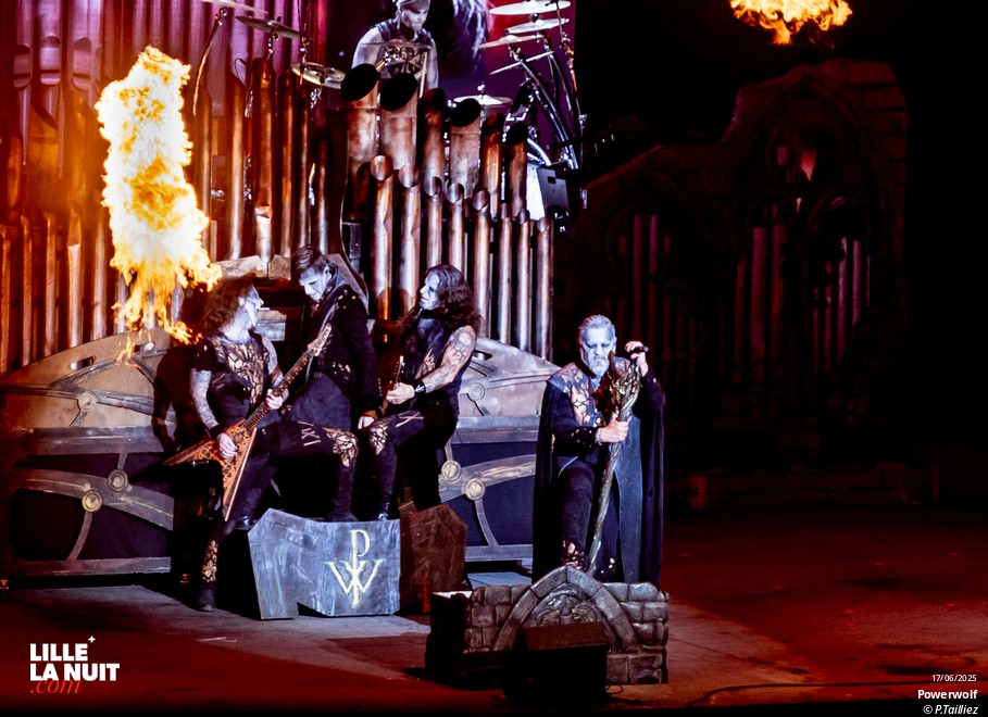 Powerwolf + Dragonforce au Zénith de Lille en live - photo n°1