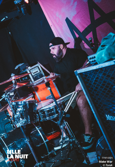 IPKISS + Stuck In Yesterday + Make War à la Brat Cave en live - photo n°19