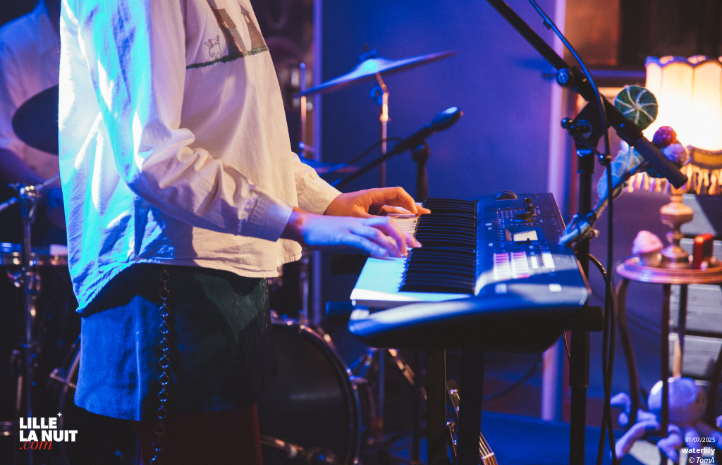 waterlily à l’Aéronef en live - photo n°21