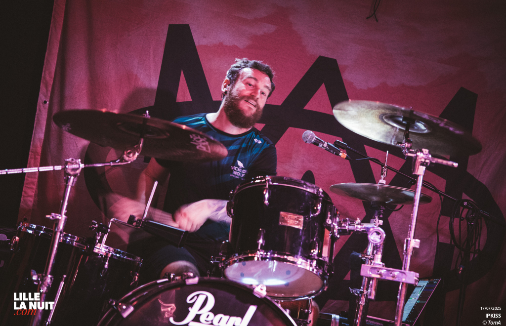 IPKISS + Stuck In Yesterday + Make War à la Brat Cave en live - photo n°21