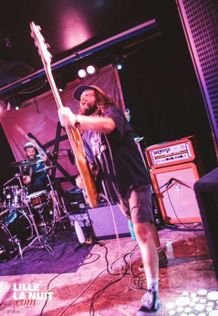 IPKISS + Stuck In Yesterday + Make War à la Brat Cave en live - photo n°23