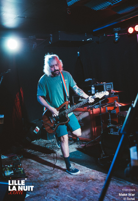 IPKISS + Stuck In Yesterday + Make War à la Brat Cave en live - photo n°16