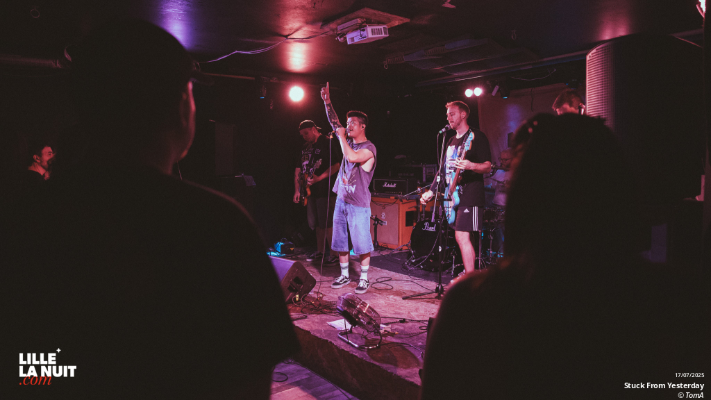 IPKISS + Stuck In Yesterday + Make War à la Brat Cave en live - photo n°23