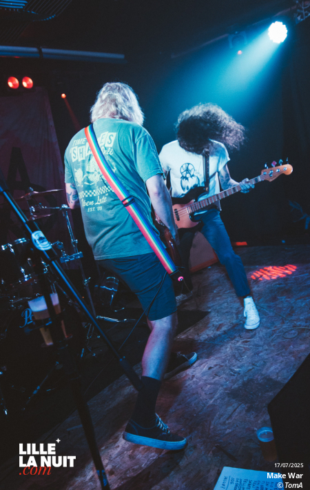 IPKISS + Stuck In Yesterday + Make War à la Brat Cave en live - photo n°8