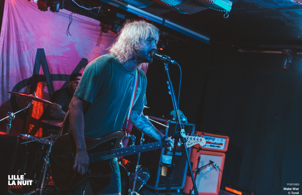 IPKISS + Stuck In Yesterday + Make War à la Brat Cave en live - photo n°24