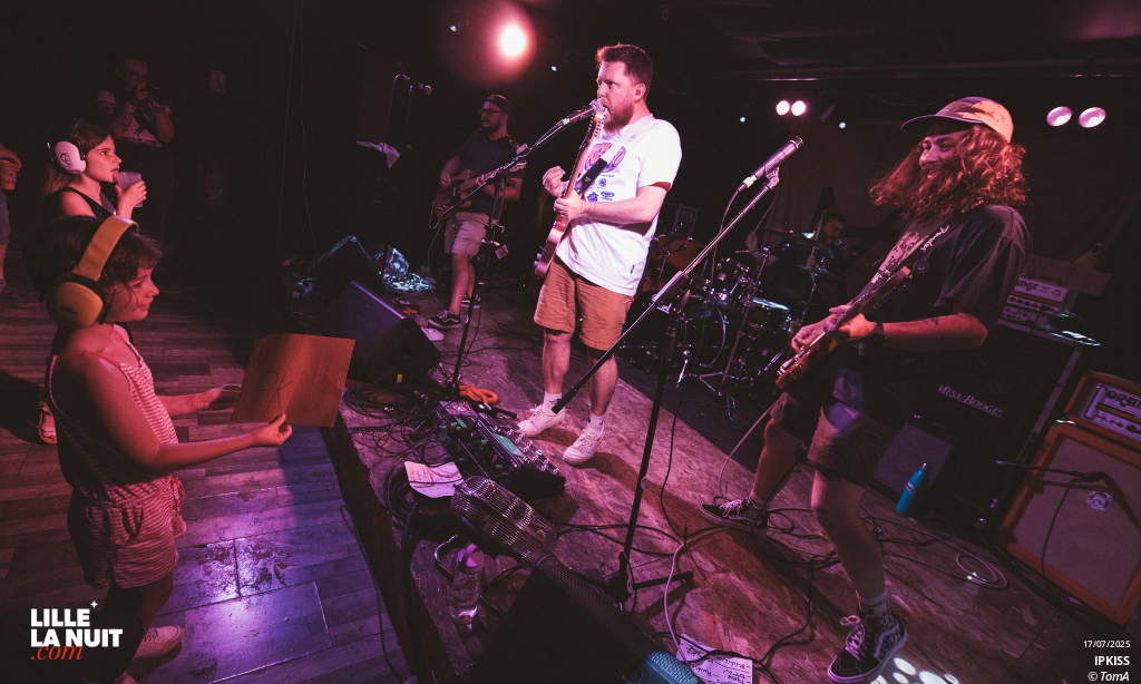 IPKISS + Stuck In Yesterday + Make War à la Brat Cave en live - photo n°3