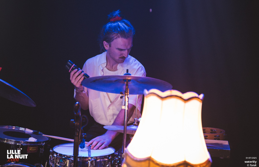 waterlily à l’Aéronef en live - photo n°15