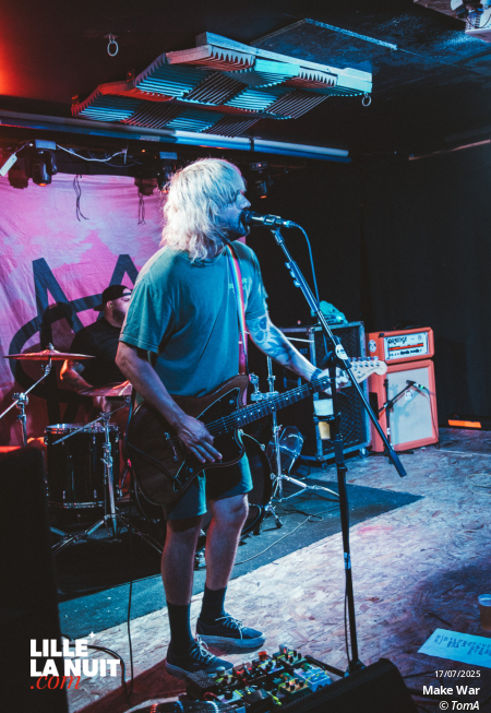 IPKISS + Stuck In Yesterday + Make War à la Brat Cave en live - photo n°22